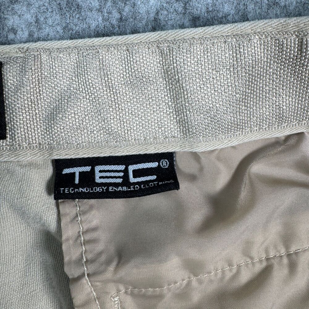 ScottEVest TEC Pants Mens 40x30 Fits 36x28 Beige Magnetic Pockets Nano Tiny Rip - Picture 9 of 12